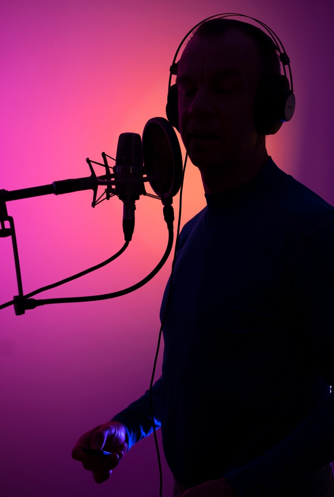 Voiceover,Artist,Actor,Recording,Voice,Overs,In,Professional,Audio,Studio