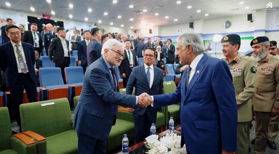 EaseUS 2025 11 12 18 43 10