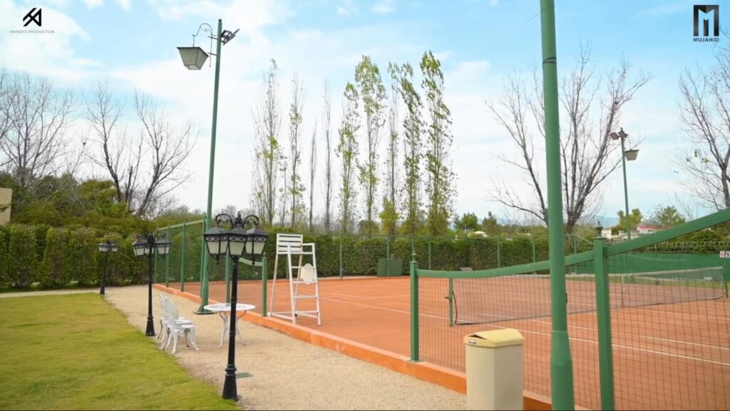 Real Estate Videographer | Cinematic Video Production | Mujahid Farms Videography by Hamza’s Production 2 EaseUS 2025 12 9 17 22 19