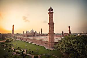Our Blogs 12 badshahi-mosque-mughal-era-congregational-mosque-lahore