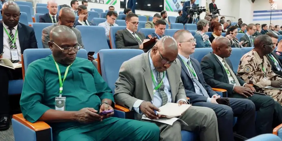 EaseUS 2025 11 12 18 42 34